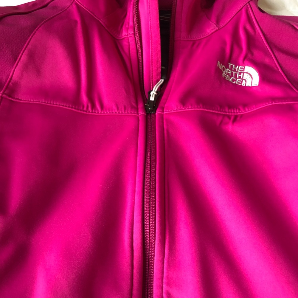 Lightweight NorthFace jacket 💗